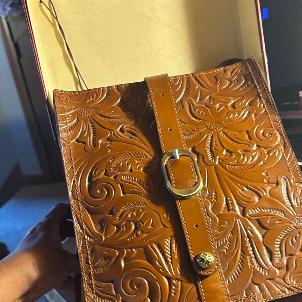 Patricia Nash Tan Embossed Leather Belt - Picture 3 of 9
